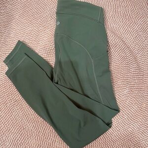 Lululemon Sage Green Running and Training Leggings sz 6